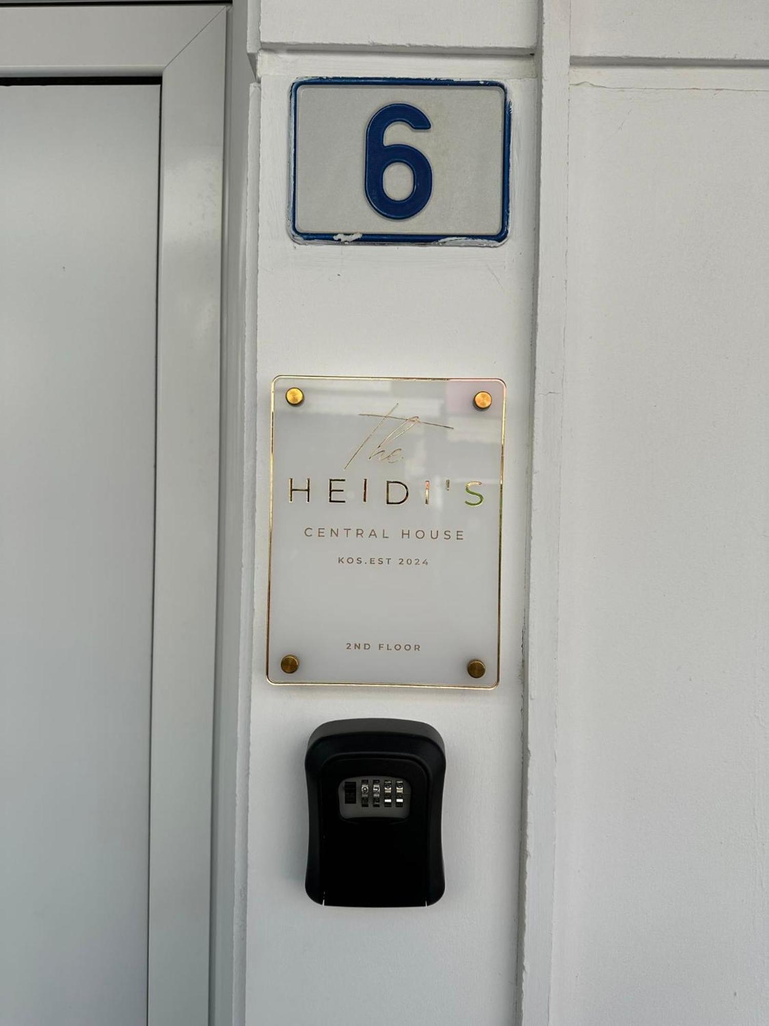 The Heidi'S Central House Cos Exterior foto
